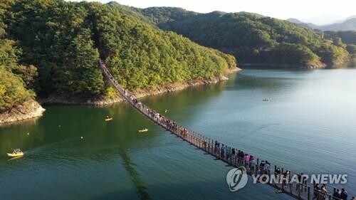 청남대·중앙탑 등 17곳 '지자체 추천 안심관광지' 선정