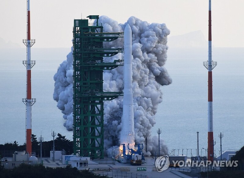 S. Korea sets June 15 as 2nd launch date of homegrown space rocket