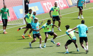 [Moment to Focus] Brazilian football team in S. Korea