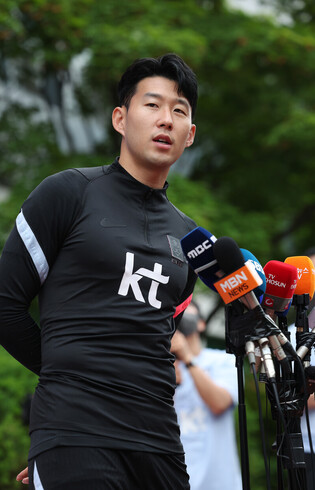 [Moment to Focus] Son Heung-min, captain of S. Korean nat'l football team