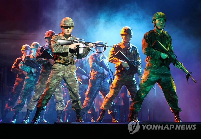 '모래시계' 창작진 "드라마 속 주제 살렸지만 새로운 작품"