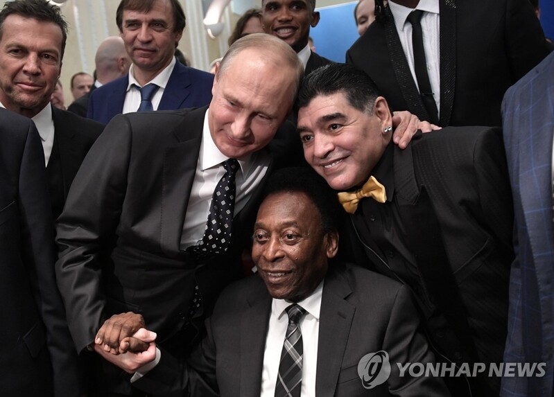 '축구 황제' 펠레, 푸틴 러시아 대통령에 '전쟁 멈춰달라' 호소