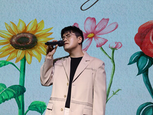 Shin Yong-jae's media showcase for new mini album 'The Four Seasons'