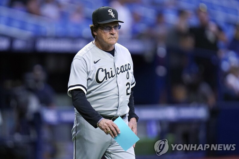 라루사 감독, 2스트라이크서 고의 볼넷 지시 후 홈런 맞고 'KO'