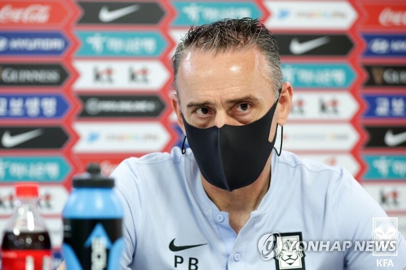 S. Korea coach to keep focus on own team vs. Salah-less Egypt