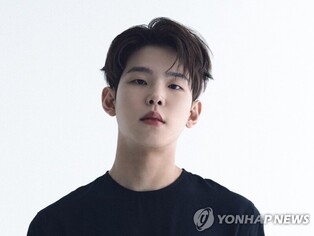 Paul Kim to release third EP ‘Star’ today