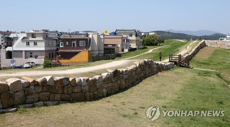 국가지정문화재 '울산 병영성' 성문 보수·정비 본격화