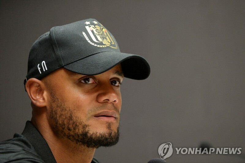 '맨시티 전설' 콩파니, 강등된 번리 지휘봉 잡았다