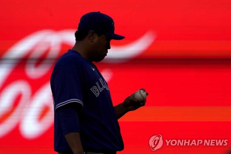 외신들의 부정적인 전망 "류현진, 내년 복귀 어려울 수도"