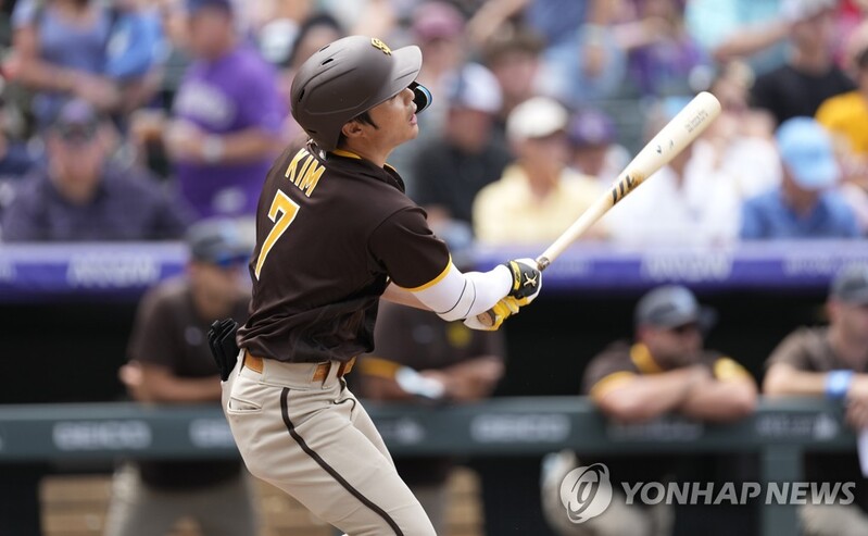 김하성, 2경기 연속 안타…샌디에이고는 3연패