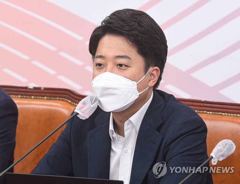 (LEAD) PPP to hold ethics committee meeting on sexual bribery allegations against party chief