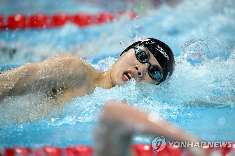 Teen swimmer reaches next level in burgeoning career with world championships silver