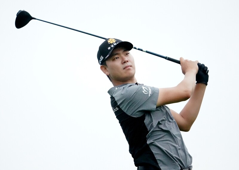 이정환·황재민, 한국오픈 골프대회 첫날 1타 차 공동 선두