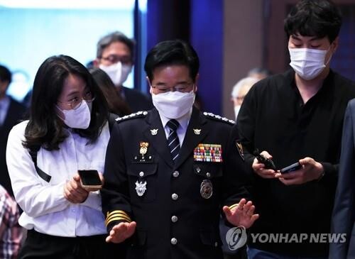 Police chief offers to resign after Yoon slams reshuffle announcement flip-flopping