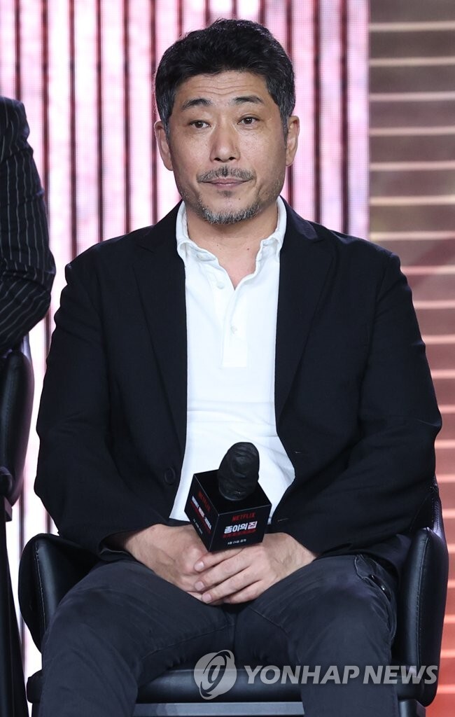 쿠팡플레이, '종이의 집' 김홍선 감독과 새 범죄 스릴러 제작