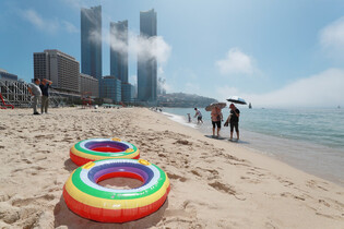 [K-Geography] Opening of swimming beaches