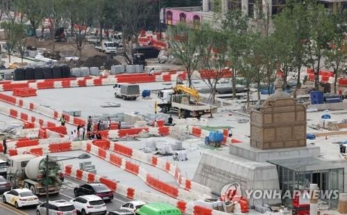 Gwanghwamun Square in Seoul set to reopen soon: city officials
