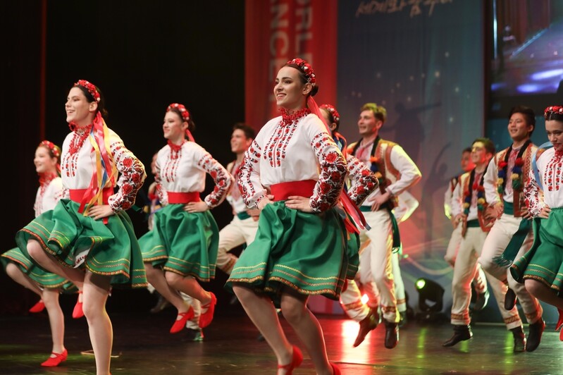 우크라 댄스팀 '므리야'를 아십니까…"우린 다시 날아오를 것"