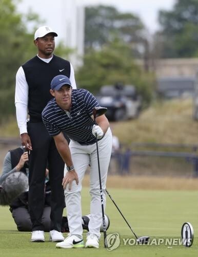 우즈·매킬로이·로리, 세인트앤드루스 클럽 명예회원 가입