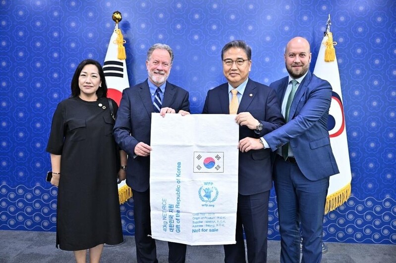 (LEAD) WFP chief meets S. Korean ministers to discuss N. Korea food situation
