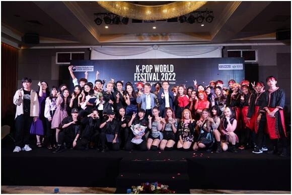 군부 지배 미얀마서도 K팝 인기…경연대회 450팀 지원