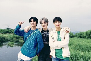 NCT U Taeil, Kun, Yangyang drops new song “Rain day”