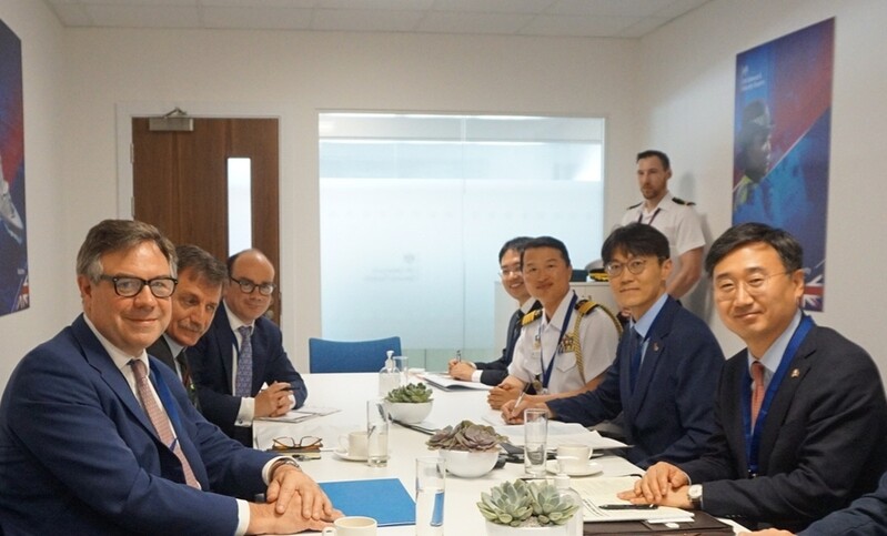 S. Korean, British officials discuss cooperation on arms industry, technologies