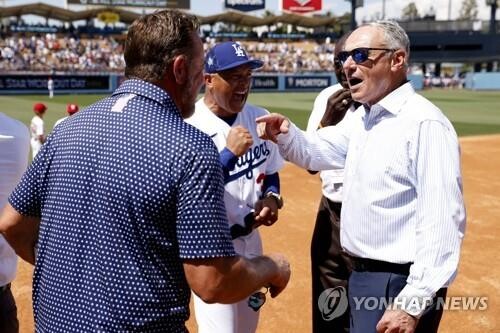 MLB 커미셔너, 쿠바 망명 선수들 내년 WBC 출전 불가