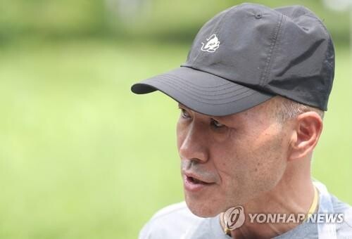 Late official's family launches suit to unseal presidential documents on 2020 death