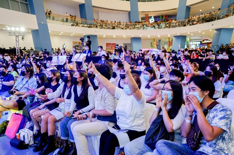 필리핀 K팝 경연대회 열기'후끈'…관람객 1천명 몰려