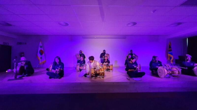 [월드&포토] 사물놀이로 남아공 인종화합 신명 무대