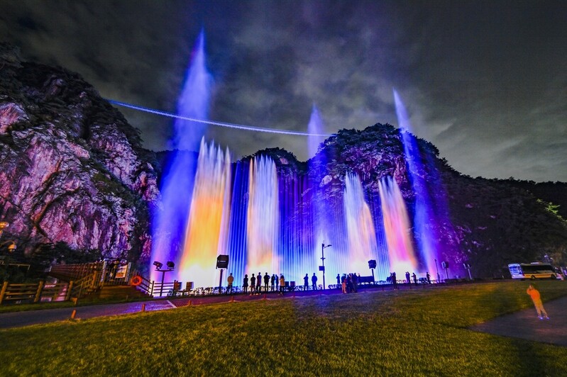 '빛의 밤을 즐기자'…원주 간현관광지 '나오라쇼' 5일 개장