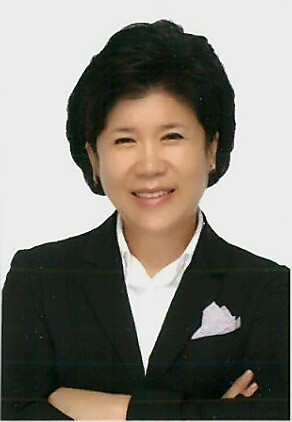 다옴홀딩스 김주영 회장, 서울구치소에 생수 1만병 기부