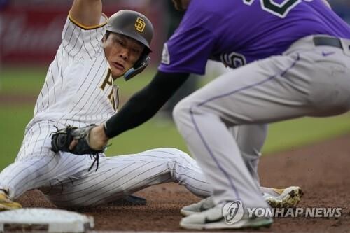 김하성, 콜로라도전 2타수 무안타 1볼넷…시즌 타율 0.244