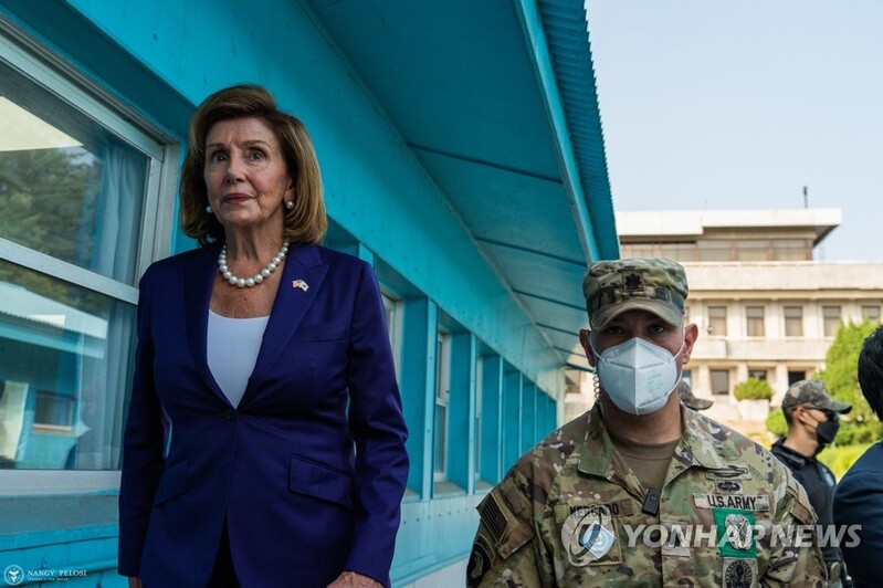(LEAD) Pelosi says her trip to S. Korea reaffirmed strong U.S.-S. Korea relationship