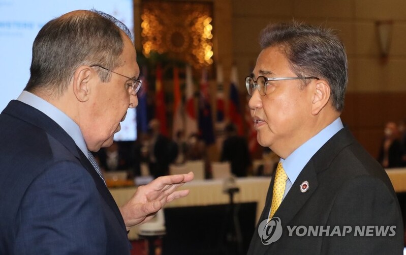 Talking with Lavrov, S. Korean minister raises concern about N. Korea's possible nuclear test