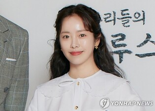 Actress Han Ji-min donates 50 million won to welfare facility