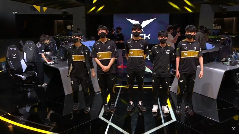 젠지, LCK 서머 PO서 LSB 3-1 꺾고 결승행…'롤챔스' 진출 확정