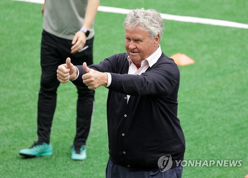 히딩크, 내달 호주 축구대표팀 월드컵 출정 경기에 초청