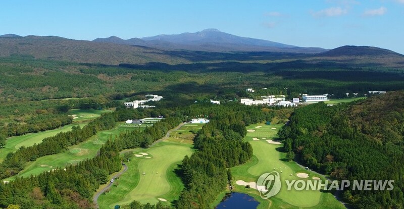역대 최고 호황 누리던 제주 골프장 내장객 감소세