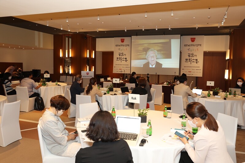 기 소르망 "대통령실 이전 긍정적…靑, 중국 궁 잘못 모방한 것"