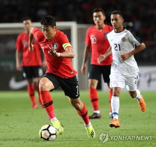 (LEAD) S. Korea to host Costa Rica, Cameroon in World Cup tuneups in Sept.