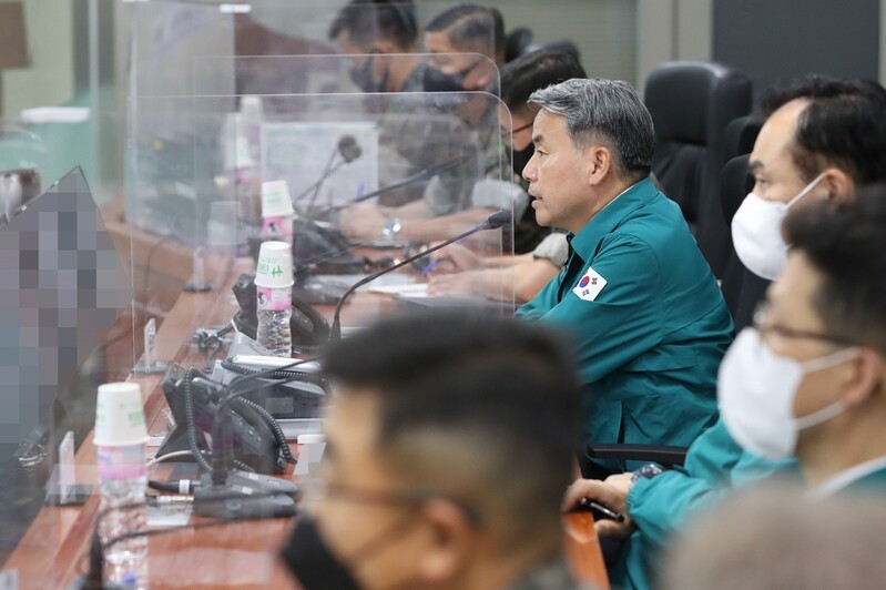 Defense minister encourages S. Korean, U.S. troops in allied exercise