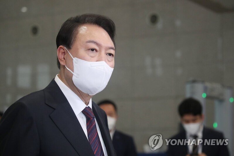 Yoon's approval rating inches up for 3rd straight week