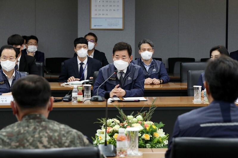 Assembly speaker Kim visits KAI, promises parliamentary support for arms exports