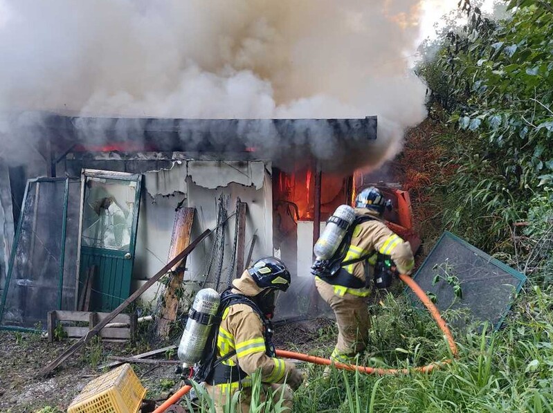 추석 대목 앞두고 강릉 한과 공장서 불…1억8천만원 피해