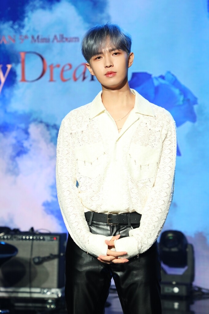 김재환 "가수의 꿈 이룬 뒤 공허함, 작곡으로 채웠죠"