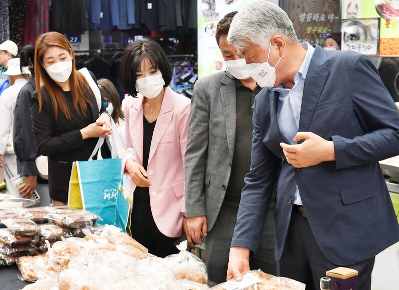 정선군, 추석 '전통시장 활성화' 팔 걷어붙였다