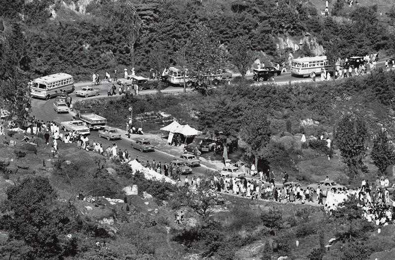 [사진 속 어제와 오늘] 한가위 풍경①