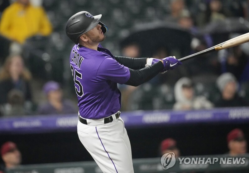 MLB '홈런 공장' 쿠어스필드서 또 154ｍ짜리 초대형 홈런